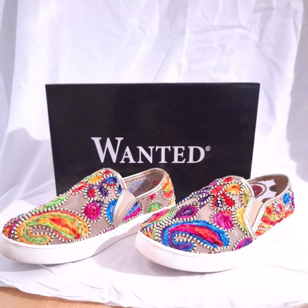Women's WANTED Renoir Embroidery Slip On Mesh Fashion Sneakers, Gold Size 6
